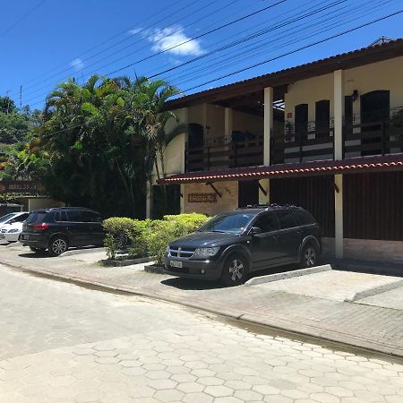 Apartamento estilo Chalé com piscina Ubatuba Esterno foto