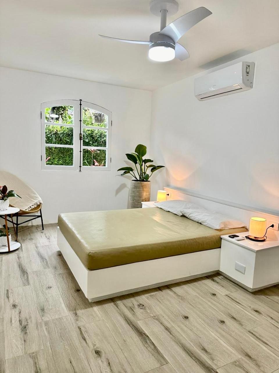 Apartamento estilo Chalé com piscina Ubatuba Esterno foto