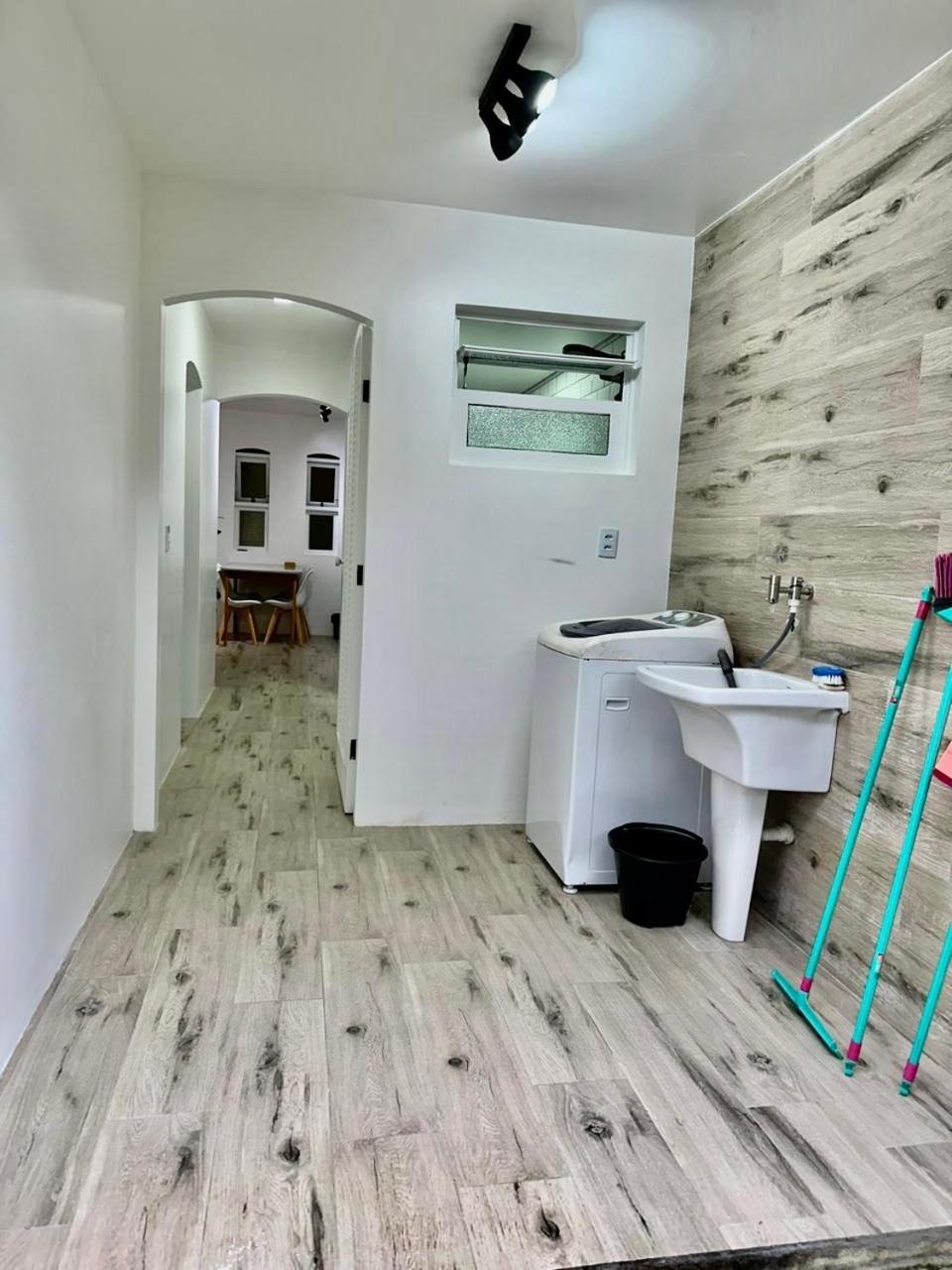 Apartamento estilo Chalé com piscina Ubatuba Esterno foto